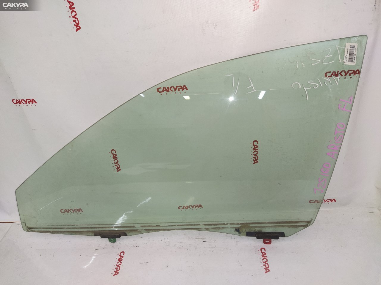 Стекло боковое переднее левое Toyota Aristo JZS160 2JZ-GE: купить в Сакура Красноярск.