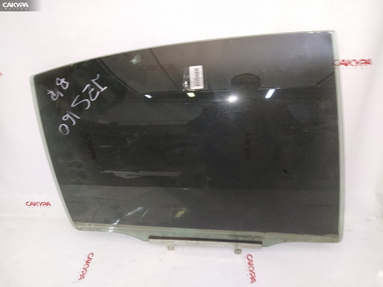 Стекло боковое заднее правое Toyota Aristo JZS160 2JZ-GE: купить в Сакура Красноярск.