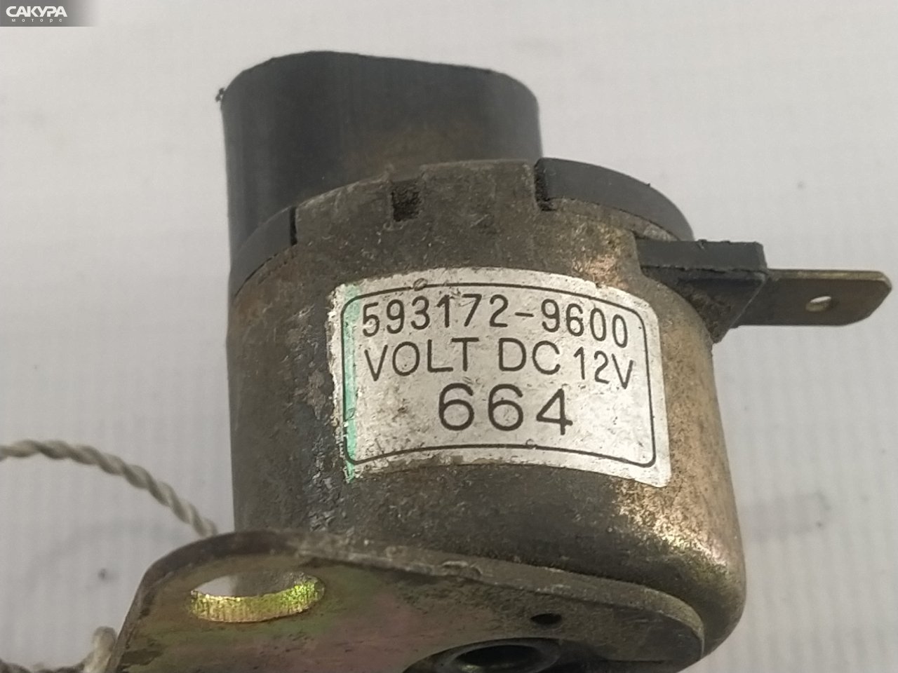 Клапан Nissan Vanette SK82MN F8: купить в Сакура Красноярск.
