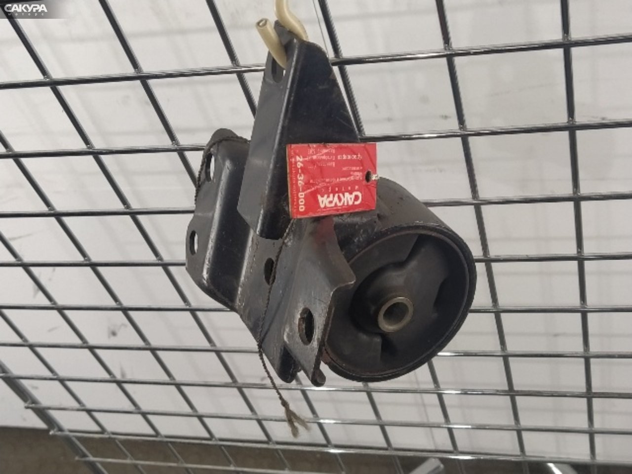 Подушка двигателя правая Mitsubishi Galant E72A 4G93: купить в Сакура Красноярск.