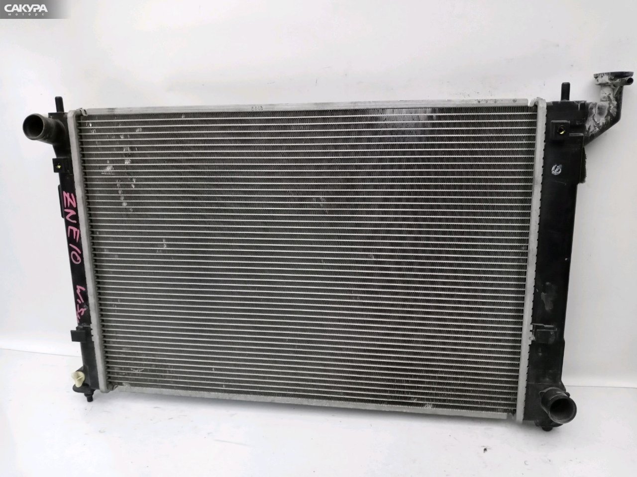 Радиатор двигателя Toyota Wish ZNE10G 1ZZ-FE: купить в Сакура Красноярск.