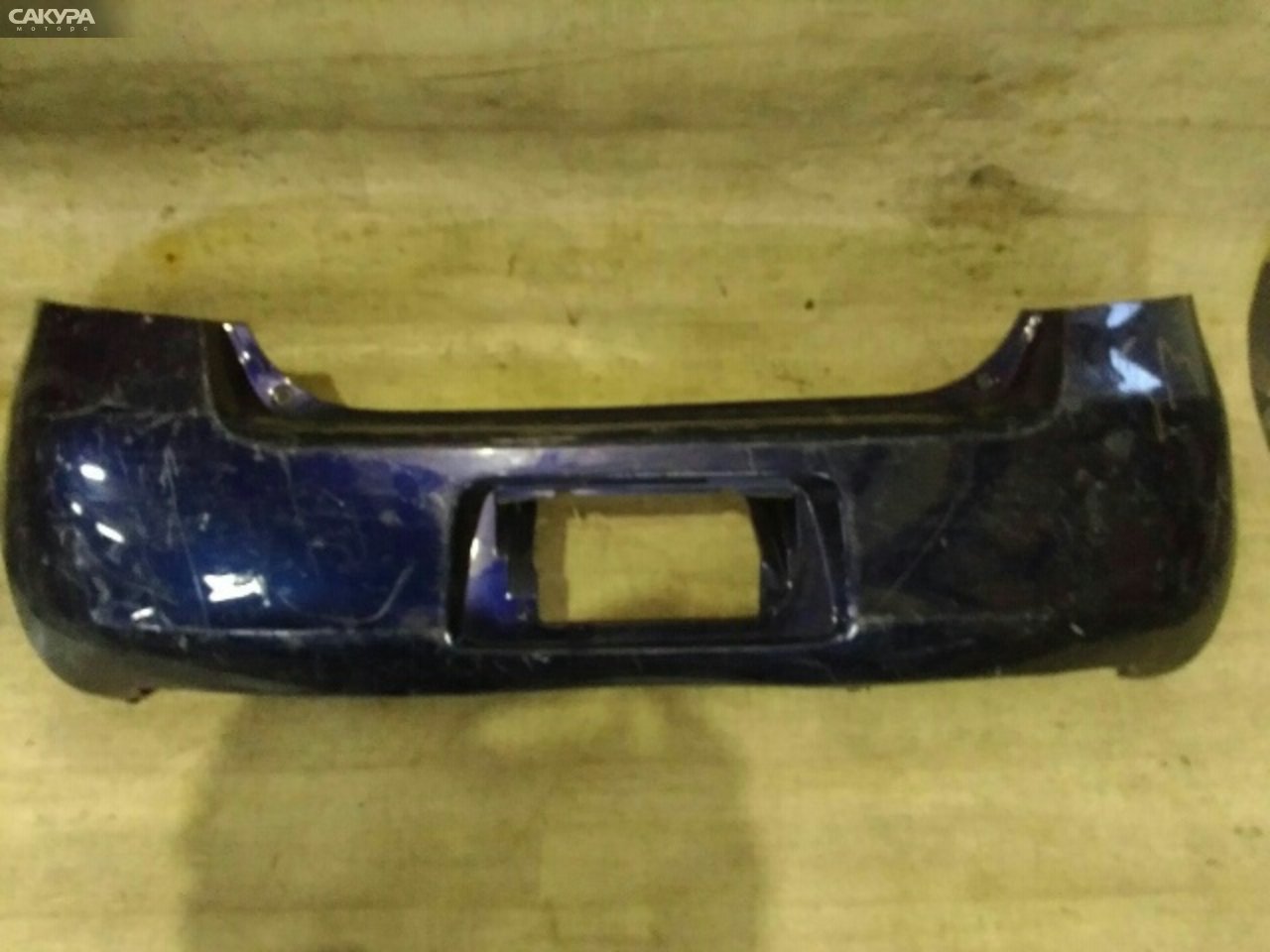 Бампер задний Toyota Vitz KSP90 1KR-FE: купить в Сакура Красноярск.