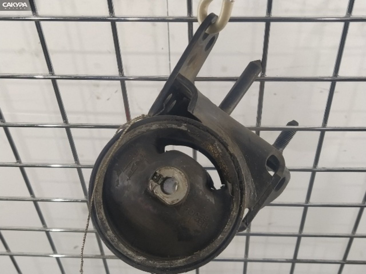 Подушка двигателя задняя левая Nissan Bluebird SNU13 CD20: купить в Сакура Красноярск.