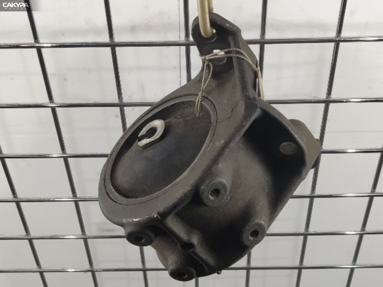 Подушка двигателя правая Nissan Bluebird SNU13 CD20: купить в Сакура Красноярск.