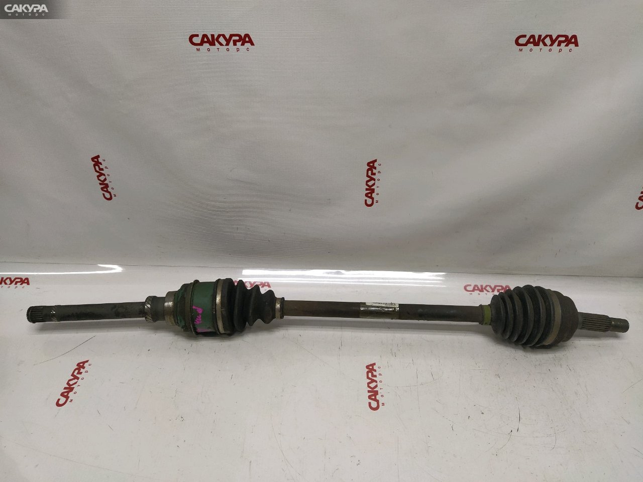 Привод передний правый Toyota Duet M111A K3-VE2: купить в Сакура Красноярск.