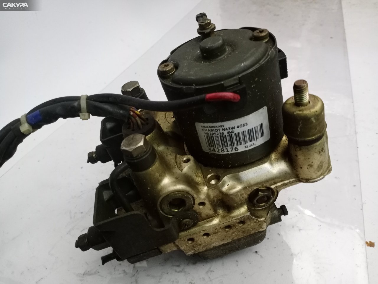 Блок ABS Mitsubishi Chariot N43W 4G63: купить в Сакура Красноярск.