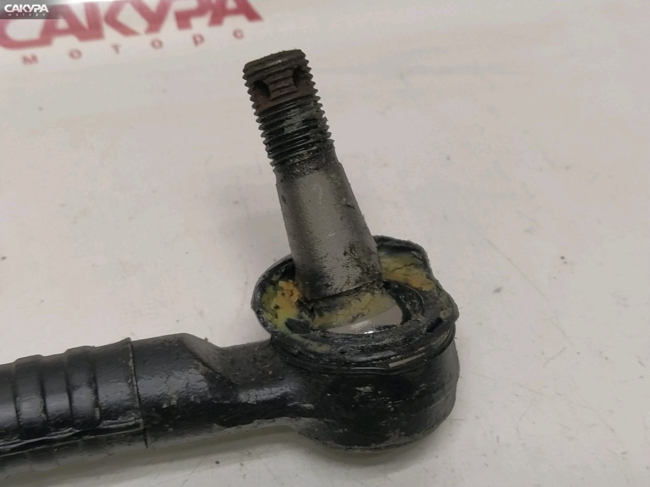 Тяга задняя верхняя правая Toyota RAV4 SXA11G 3S-FE: купить в Сакура Красноярск.