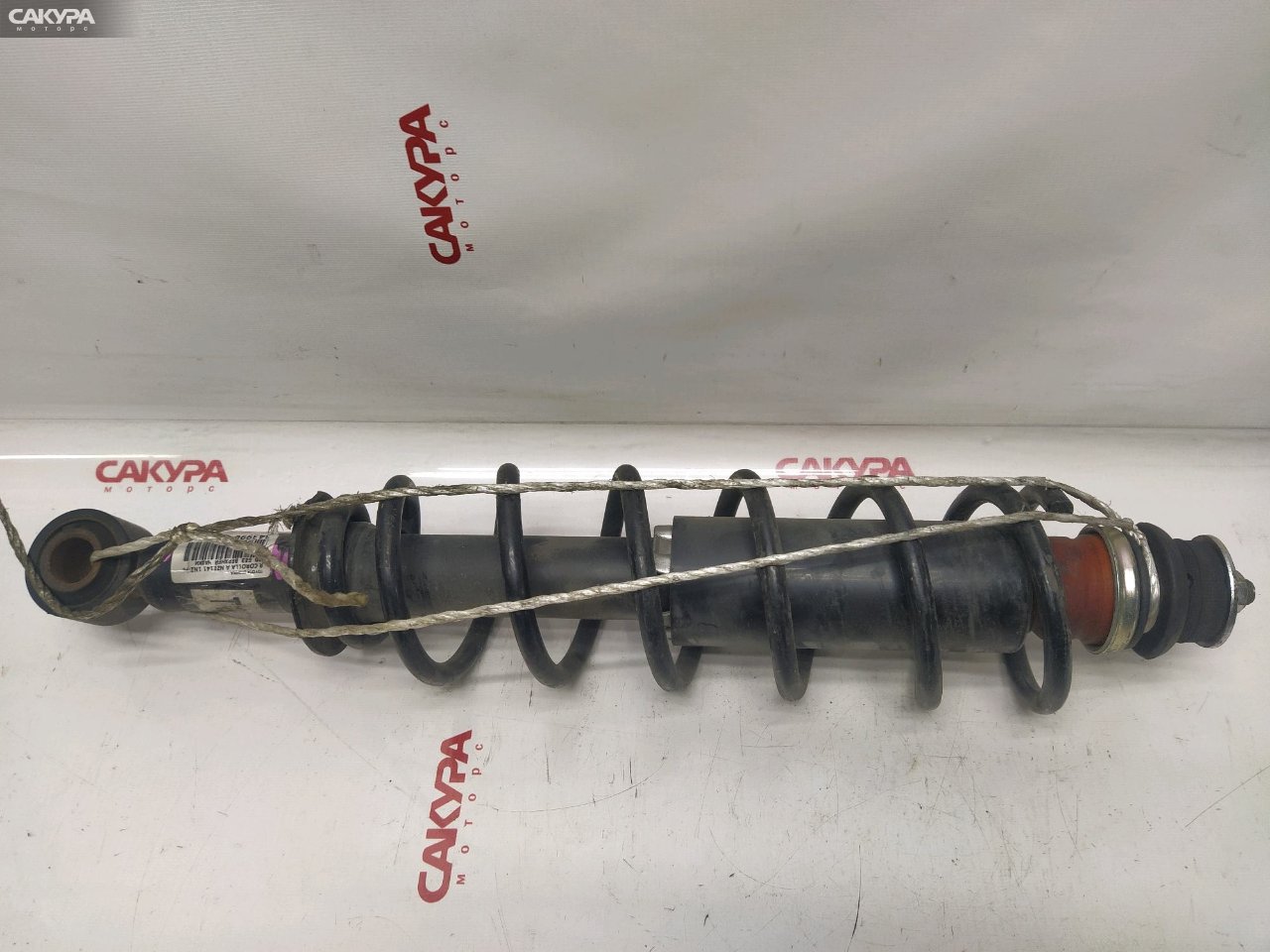 Стойка подвески задняя Toyota Corolla Axio NZE141 1NZ-FE: купить в Сакура Красноярск.