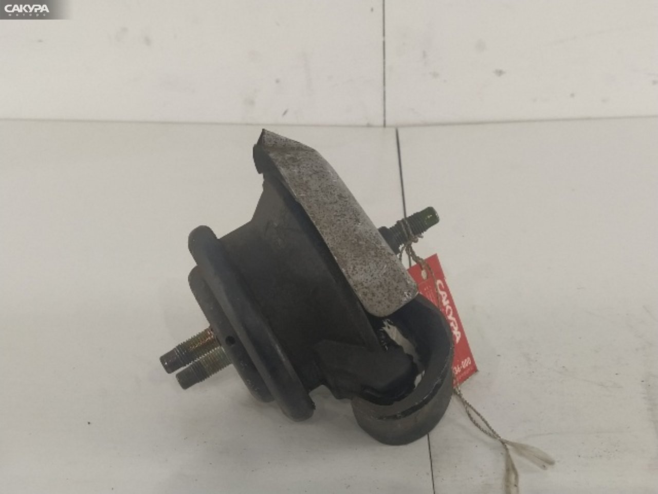 Подушка двигателя левая Nissan Cedric ENY34 RB25DET: купить в Сакура Красноярск.