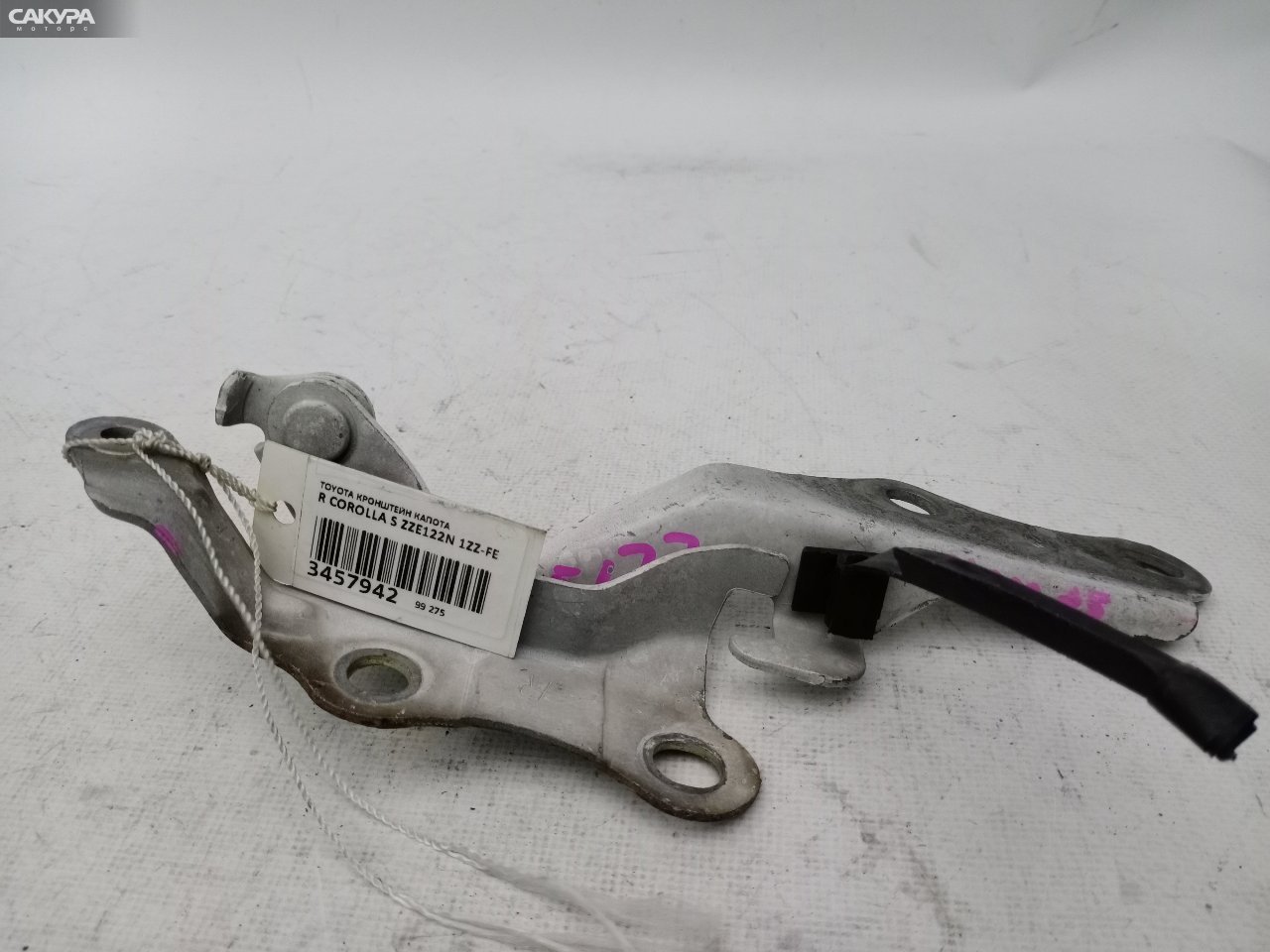 Кронштейн капота правый Toyota Corolla Spacio ZZE122N 1ZZ-FE: купить в Сакура Красноярск.
