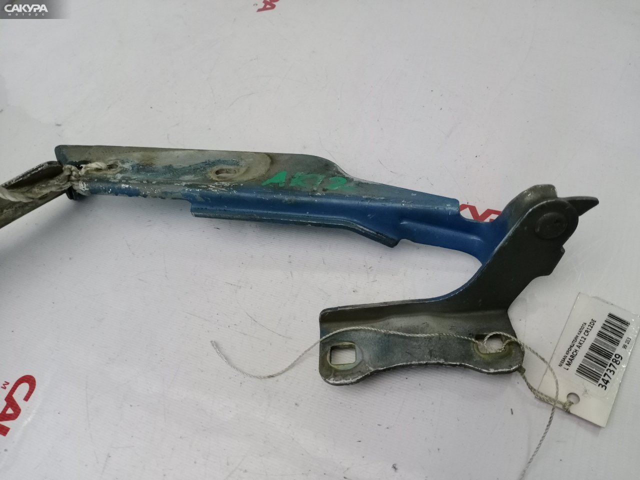 Кронштейн капота левый Nissan March AK12 CR12DE: купить в Сакура Красноярск.