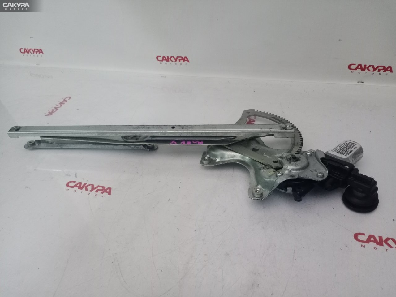 Стеклоподъемник передний правый Toyota Mark X GRX121 3GR-FSE: купить в Сакура Красноярск.