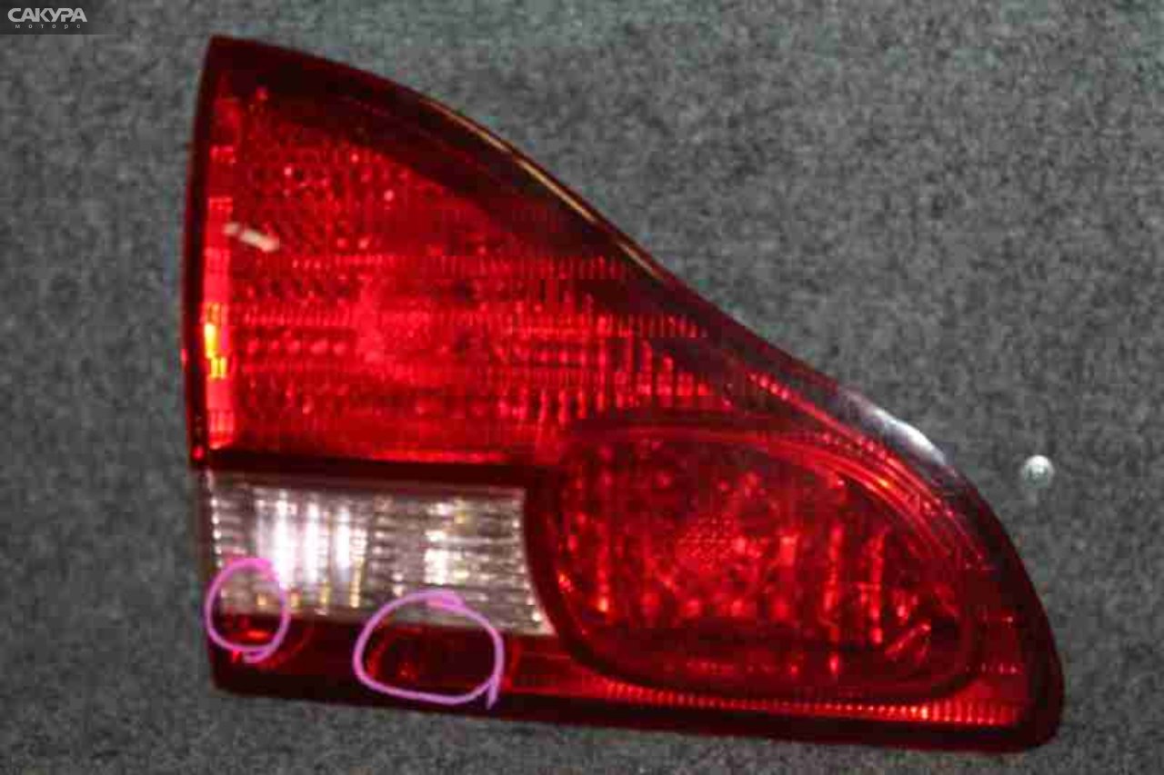 Фонарь вставка багажника левый Toyota Ipsum ACM21W 44-37: купить в Сакура Красноярск.
