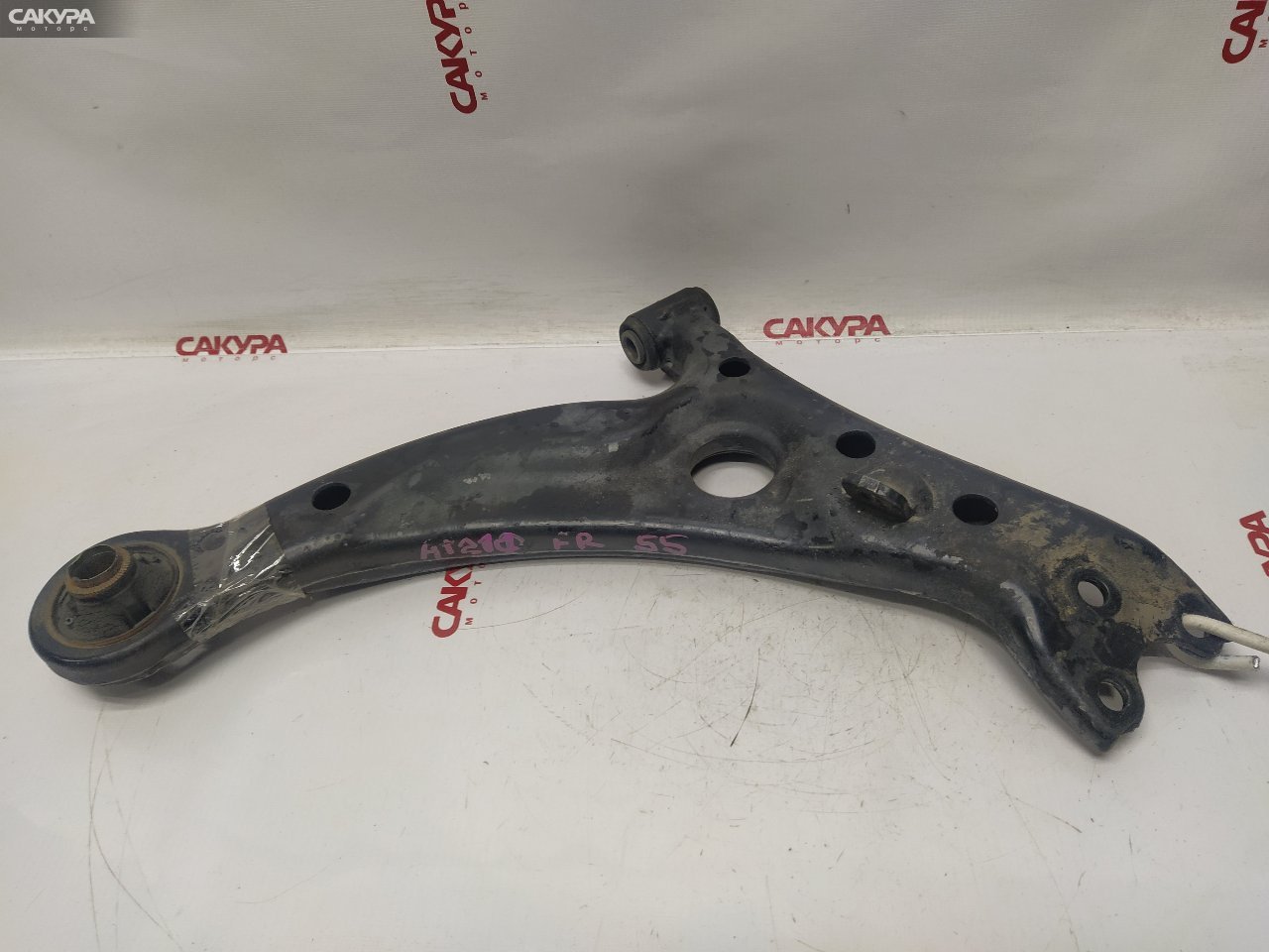 Рычаг подвески передний правый Toyota Carina AT211 7A-FE: купить в Сакура Красноярск.