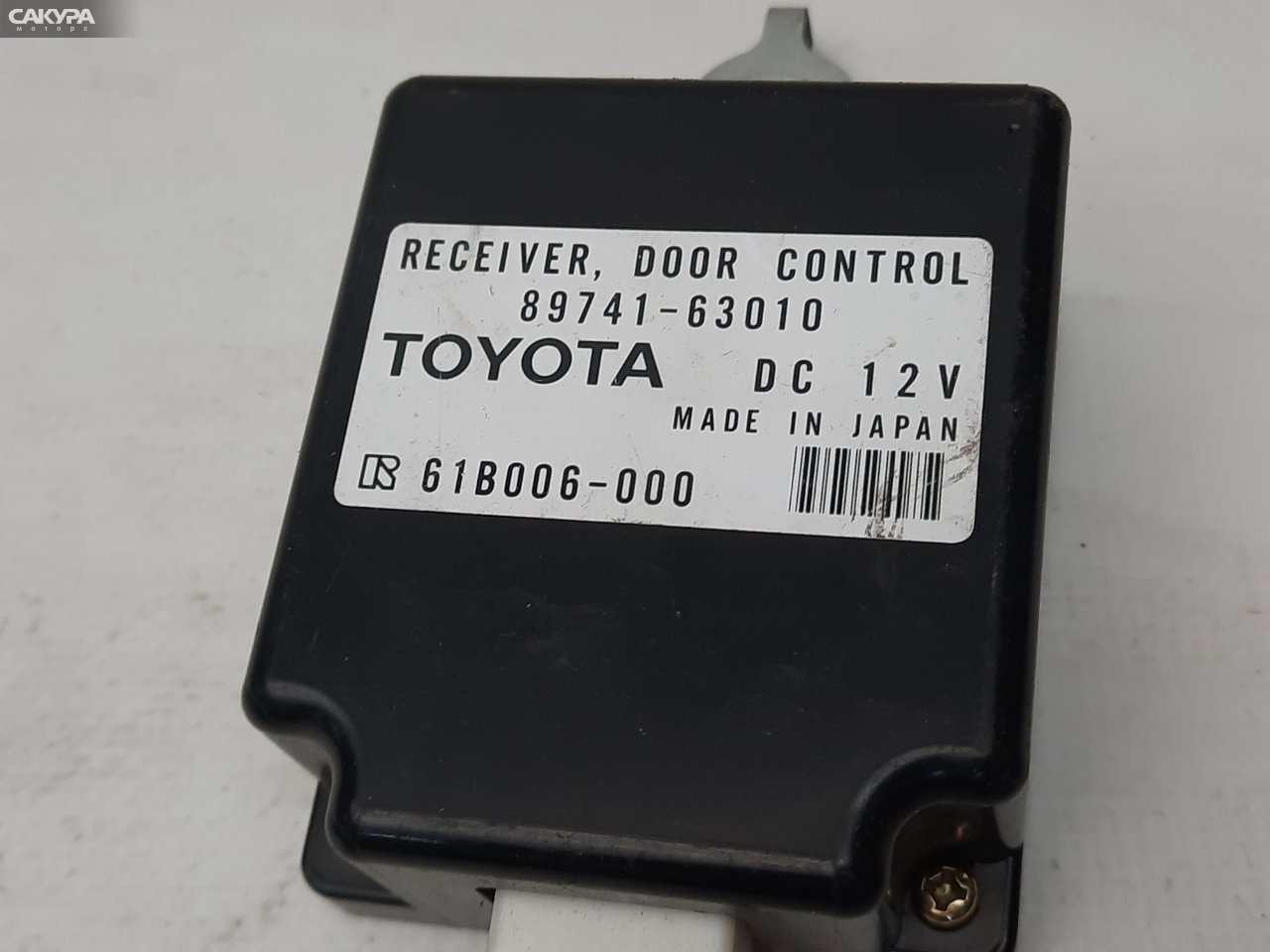 Блок управления дверьми Toyota OPA ZCT10 1ZZ-FE: купить в Сакура Красноярск.