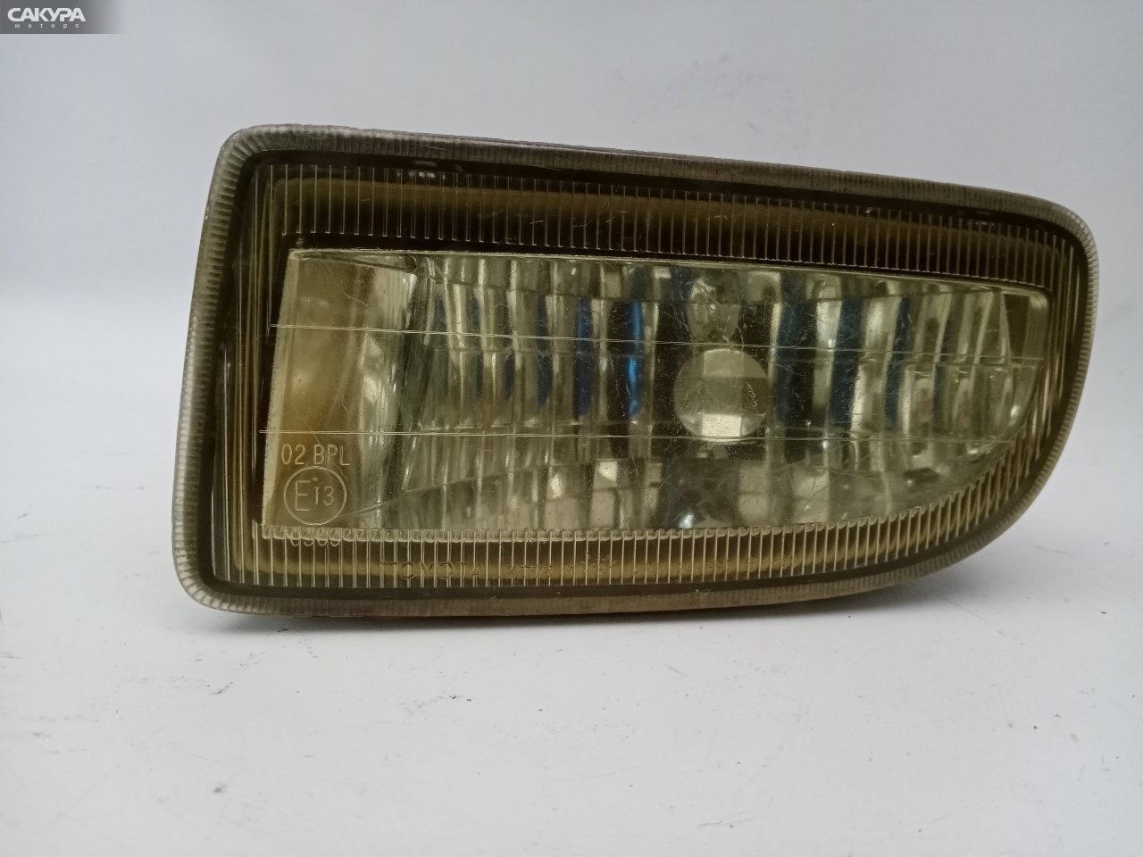 Фара противотуманная левая Toyota Land Cruiser HDJ101K 60-68: купить в Сакура Красноярск.