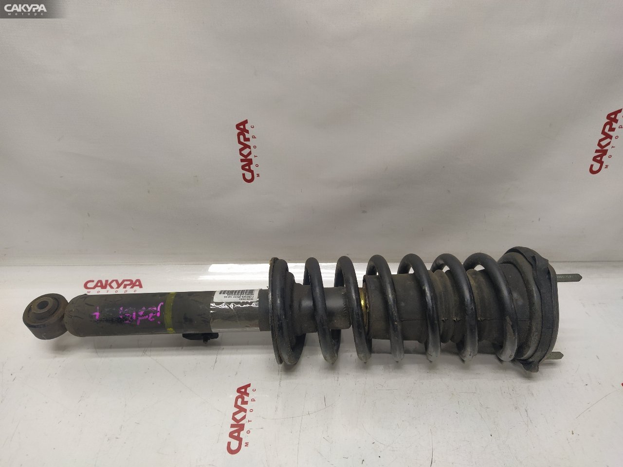 Стойка подвески передняя Toyota Crown JZS151 1JZ-GE: купить в Сакура Красноярск.
