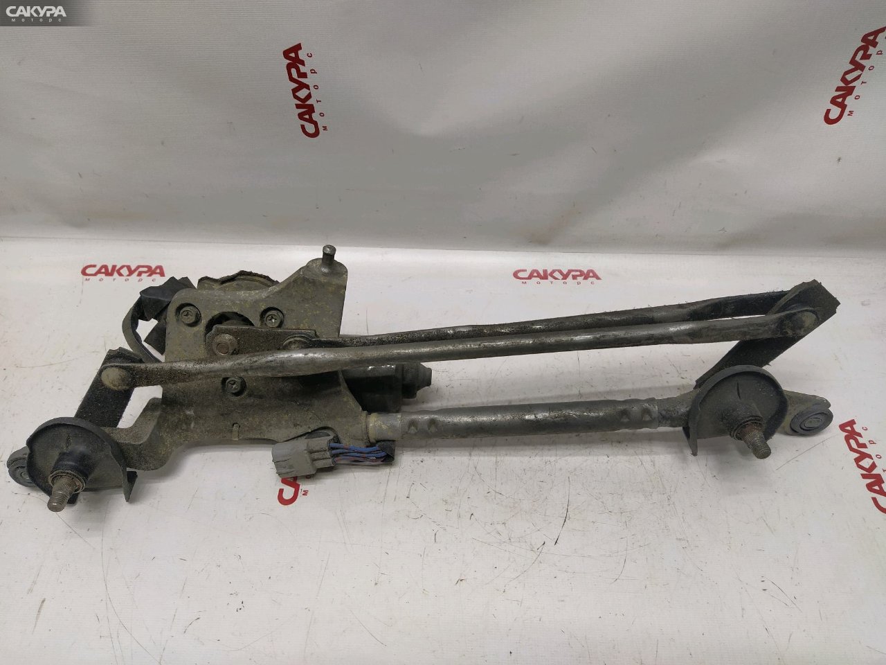Привод дворников передний Toyota Corolla Axio NZE141 1NZ-FE: купить в Сакура Красноярск.