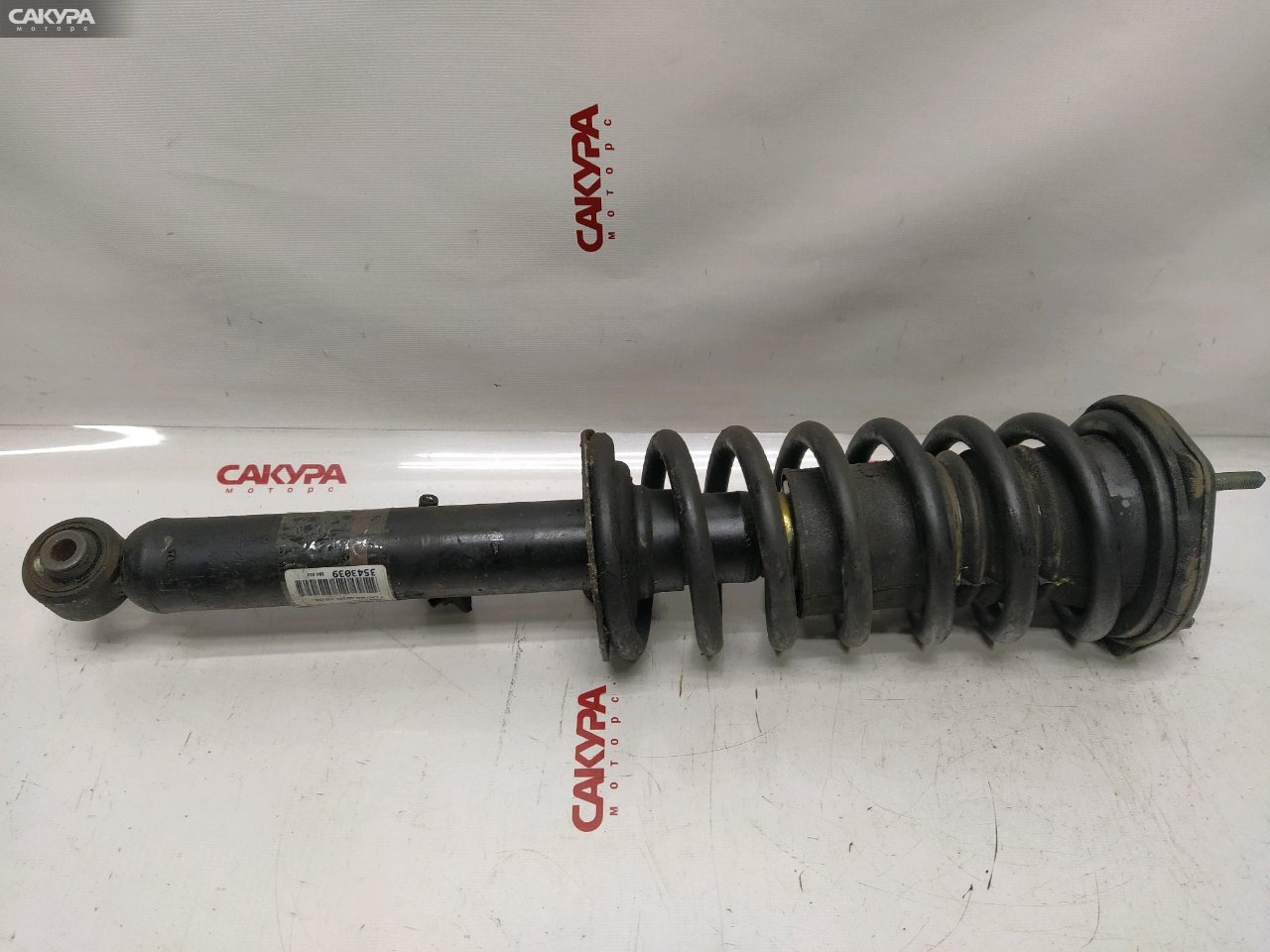 Стойка подвески передняя Toyota Crown JZS151 1JZ-GE: купить в Сакура Красноярск.