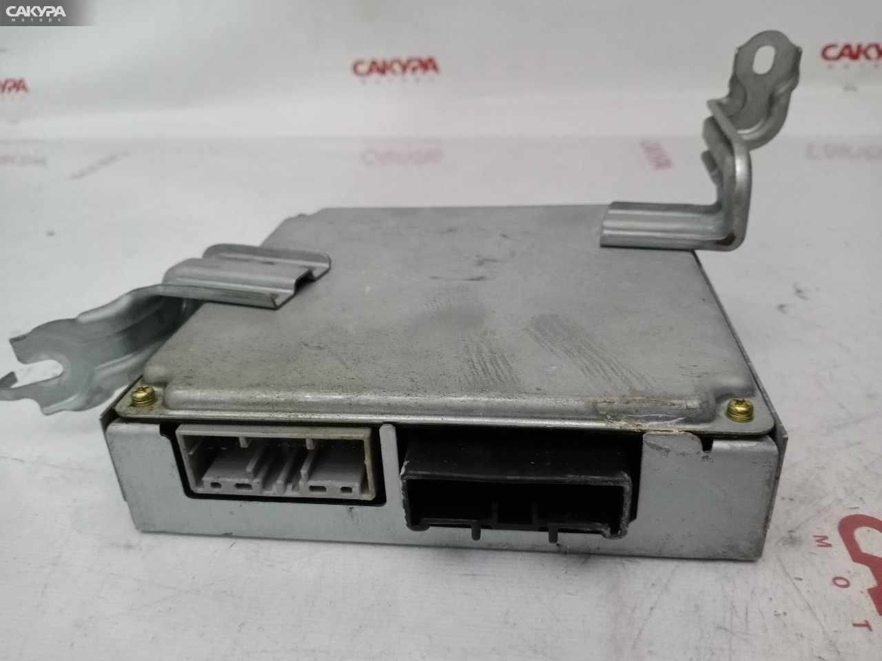Блок управления рулевой рейкой Toyota Prius NHW10 1NZ-FXE: купить в Сакура Красноярск.