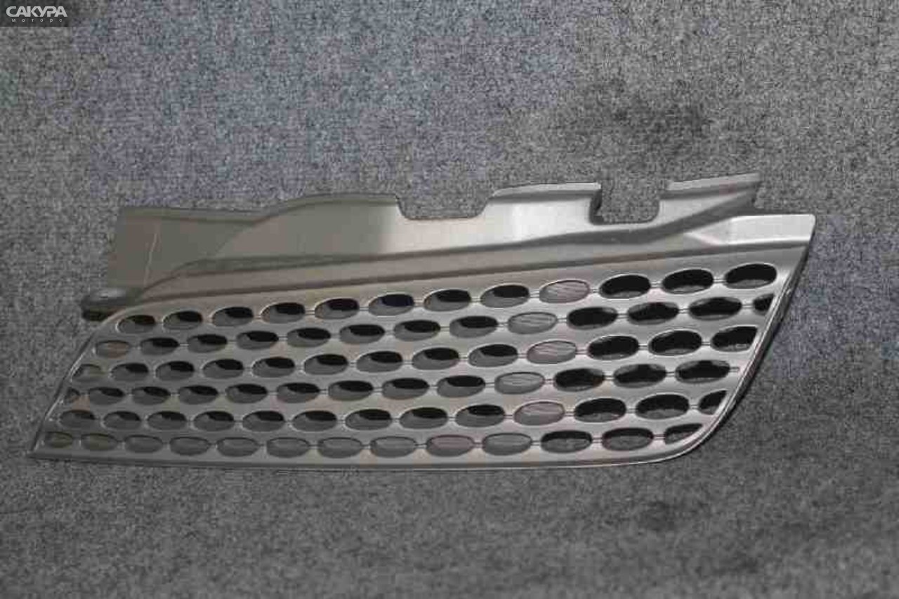 Решетка радиатора левая Nissan March AK12 CR12DE: купить в Сакура Красноярск.