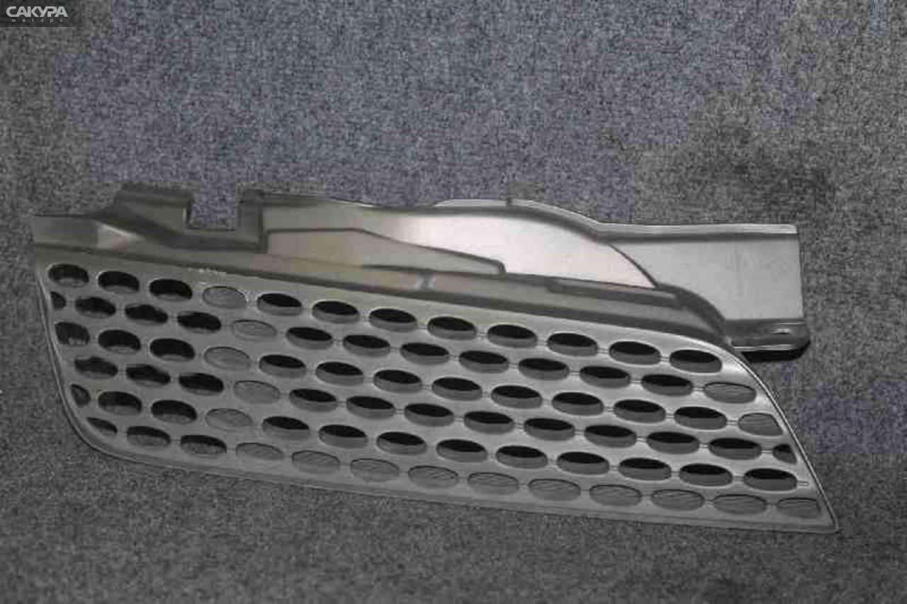 Решетка радиатора Nissan March AK12 CR12DE: купить в Сакура Красноярск.