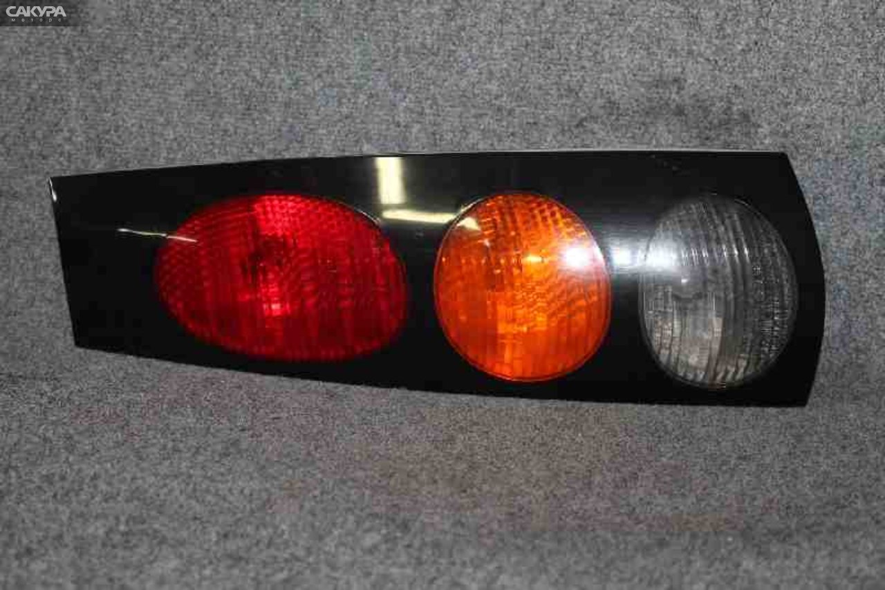 Фонарь стоп-сигнала правый Toyota Raum EXZ10 46-2: купить в Сакура Красноярск.