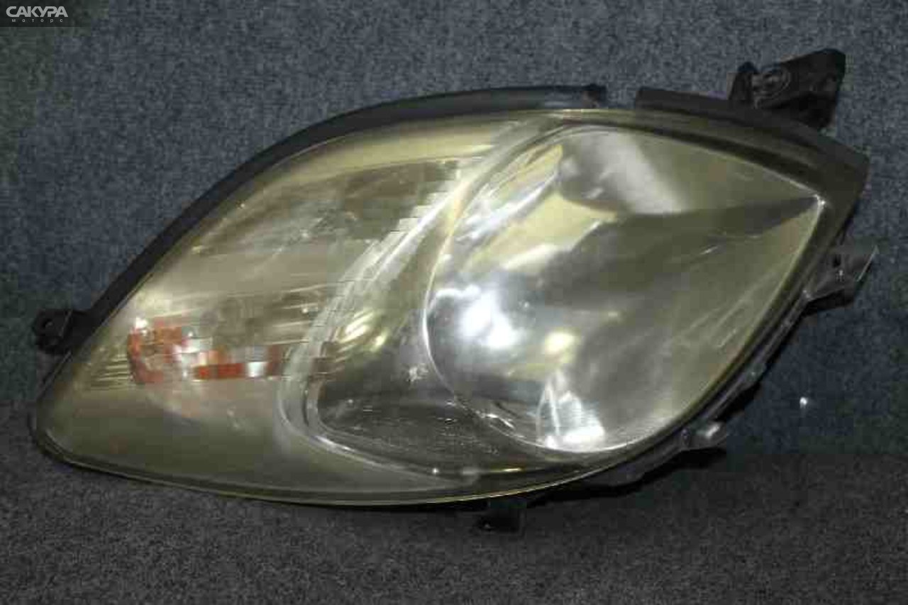 Фара правая Toyota Vitz KSP90 1KR-FE 52-134: купить в Сакура Красноярск.