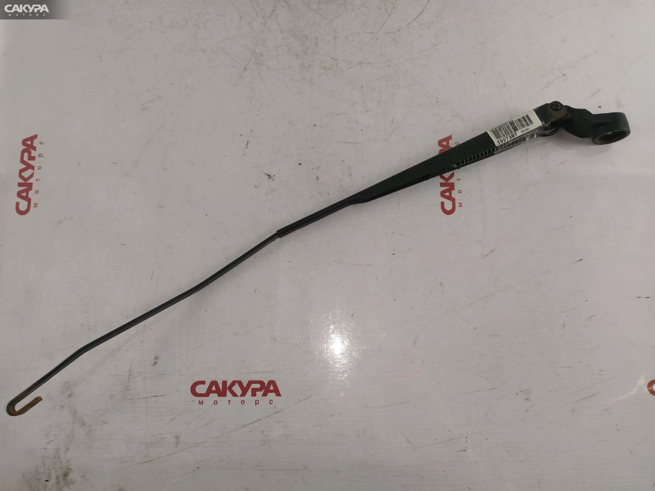 Держатель щетки стеклоочистителя передний левый Nissan March AK12 CR12DE: купить в Сакура Красноярск.