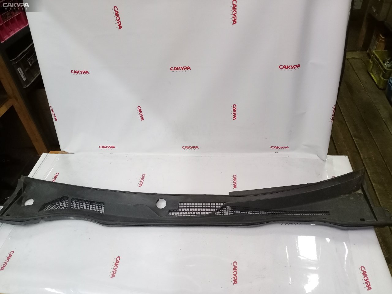 Решетка под лобовое стекло Toyota Camry ACV35 2AZ-FE: купить в Сакура Красноярск.