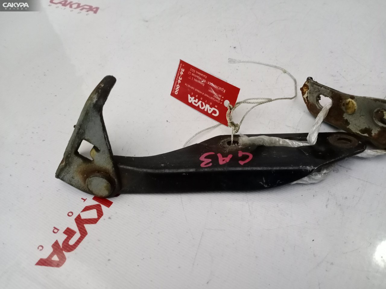 Кронштейн капота левый Honda Logo GA3 D13B: купить в Сакура Красноярск.