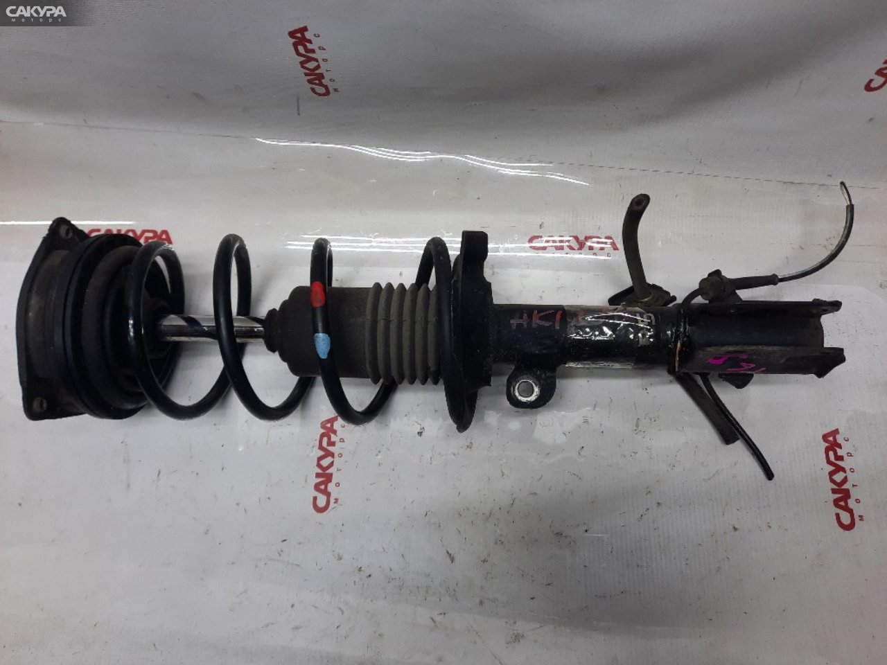 Стойка подвески передняя правая Nissan March AK12 CR12DE: купить в Сакура Красноярск.