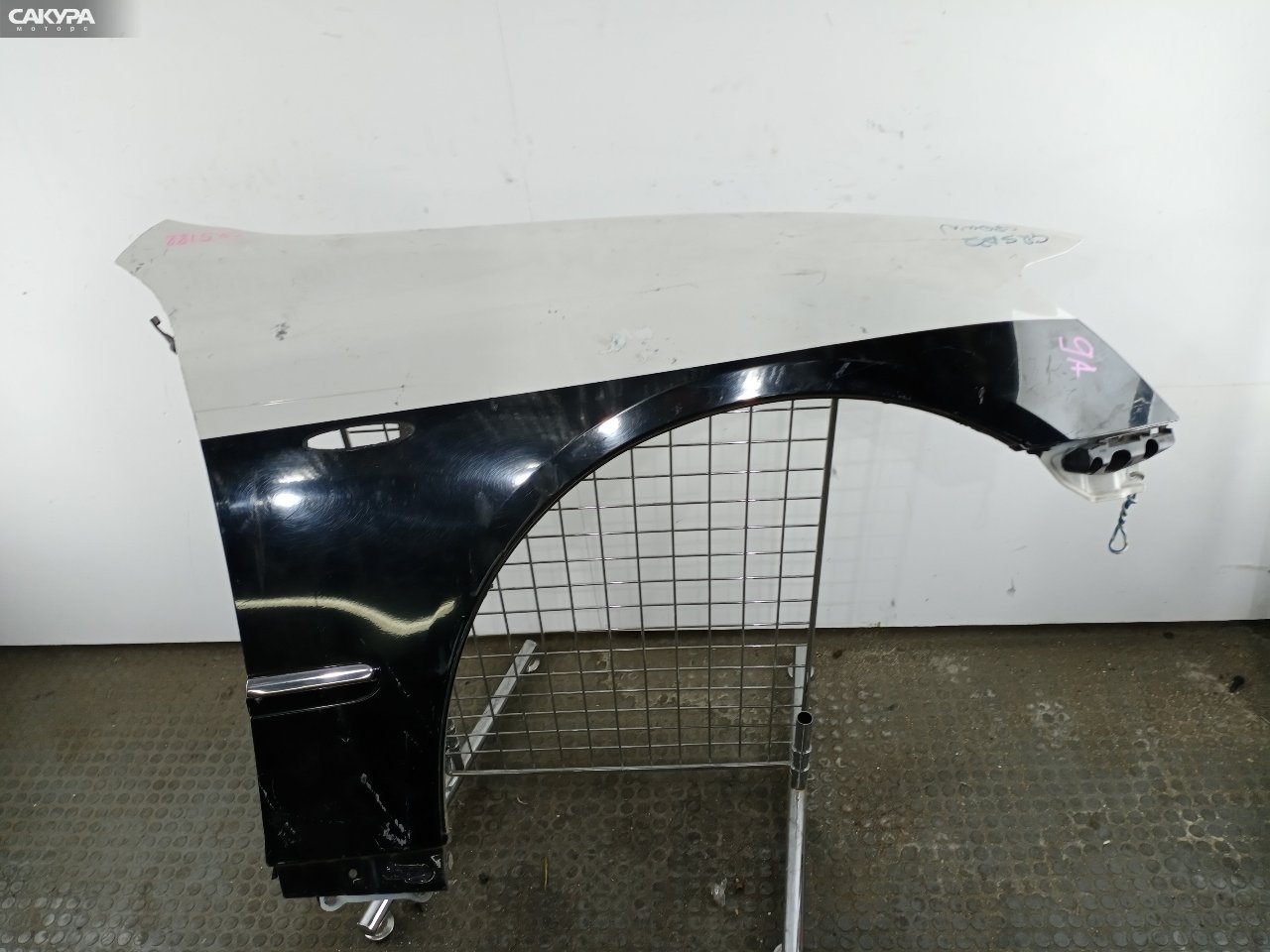 Крыло переднее правое Toyota Crown GRS182 3GR-FSE: купить в Сакура Красноярск.