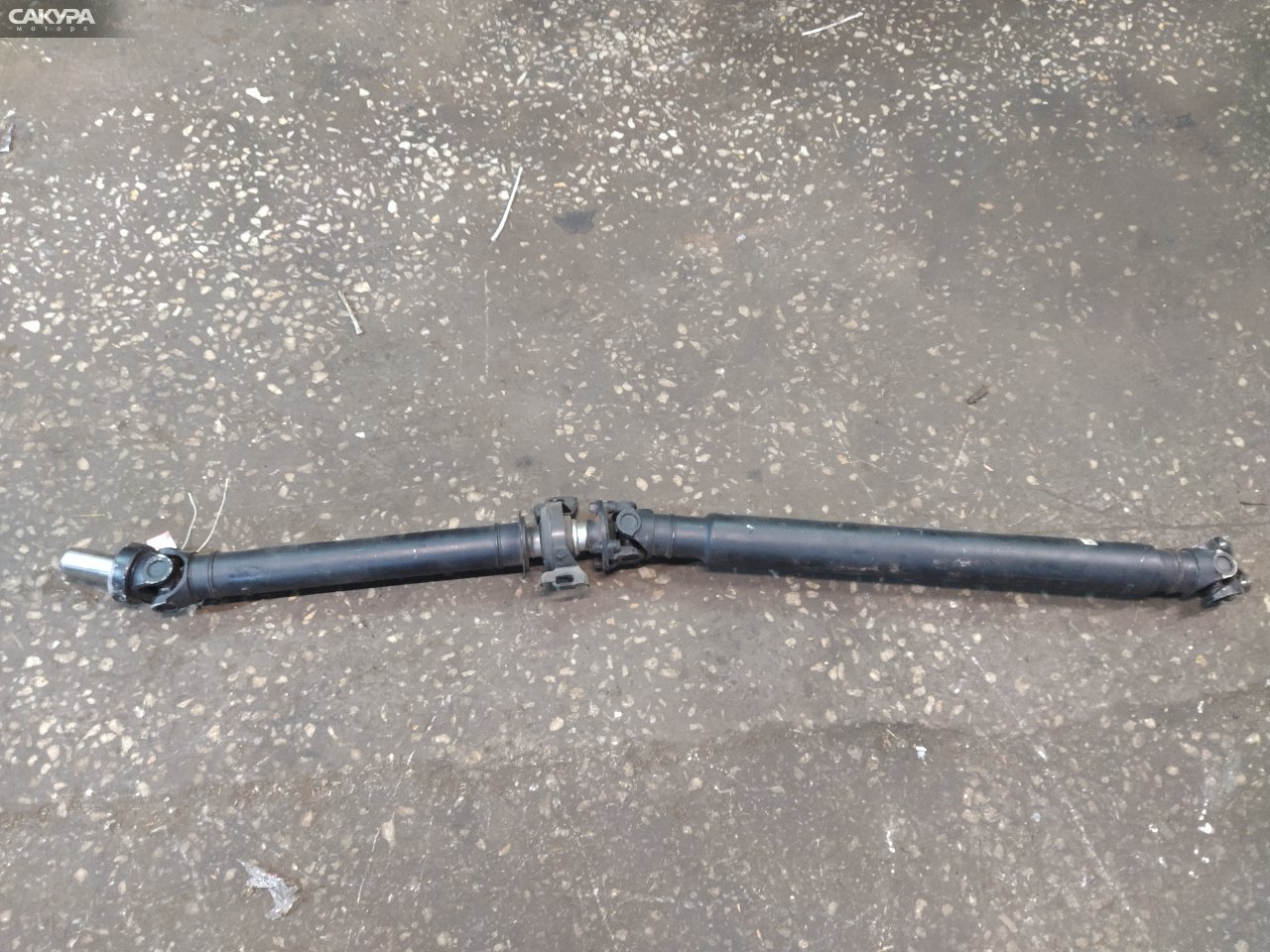 Карданный вал задний Toyota Crown GRS182 3GR-FSE: купить в Сакура Красноярск.