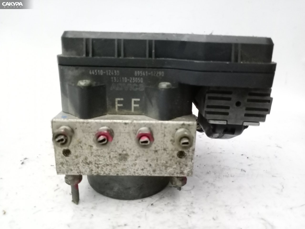 Блок ABS Toyota Corolla Fielder NZE141G 1NZ-FE: купить в Сакура Красноярск.