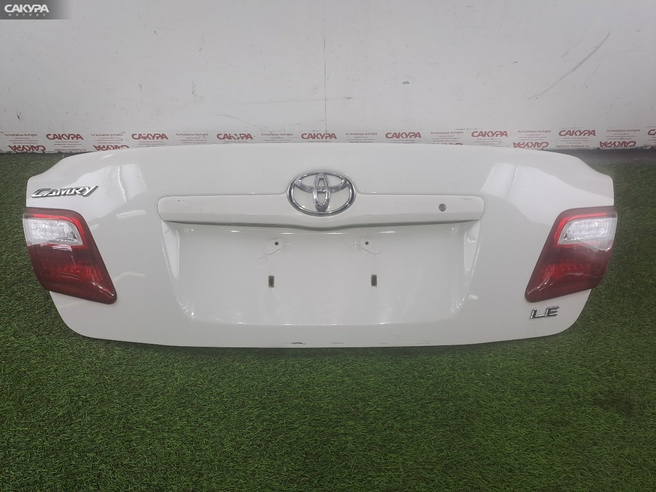 Крышка багажника Toyota Camry ACV40 2AZ-FE: купить в Сакура Красноярск.