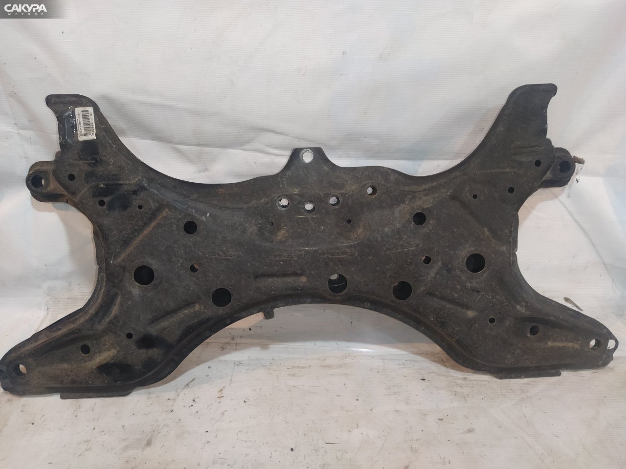 Балка поперечная передняя Toyota Corolla Axio ZRE142 2ZR-FE: купить в Сакура Красноярск.