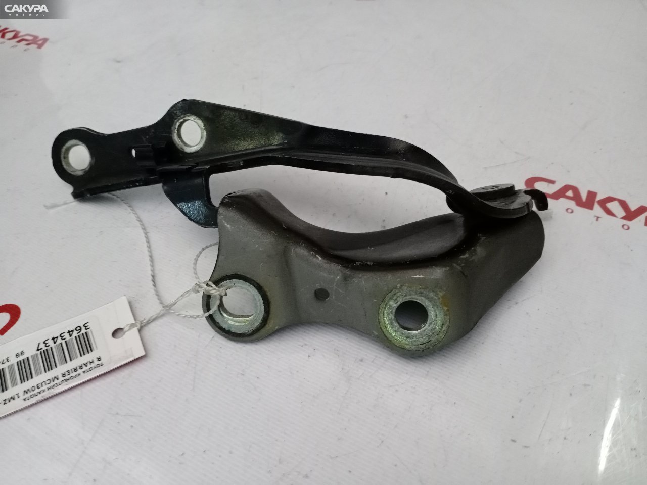 Кронштейн капота правый Toyota Harrier MCU30W 1MZ-FE: купить в Сакура Красноярск.