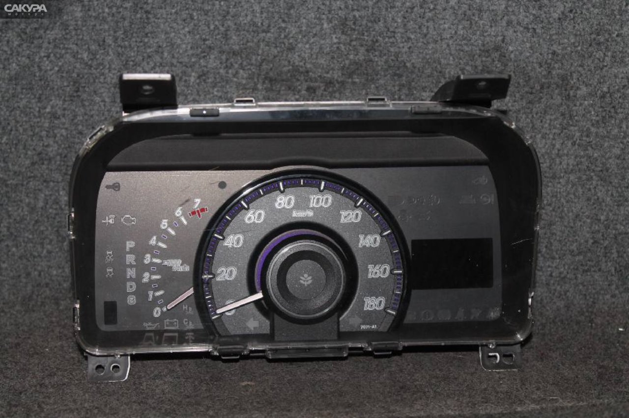 Панель приборов Honda Stepwgn RK5 R20A: купить в Сакура Красноярск.
