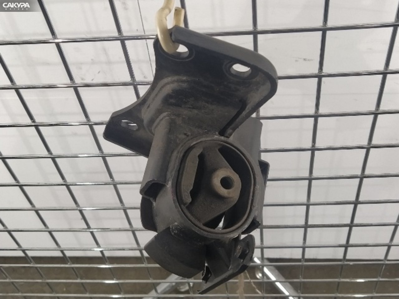 Подушка двигателя левая Toyota Auris ZRE152 2ZR-FE: купить в Сакура Красноярск.