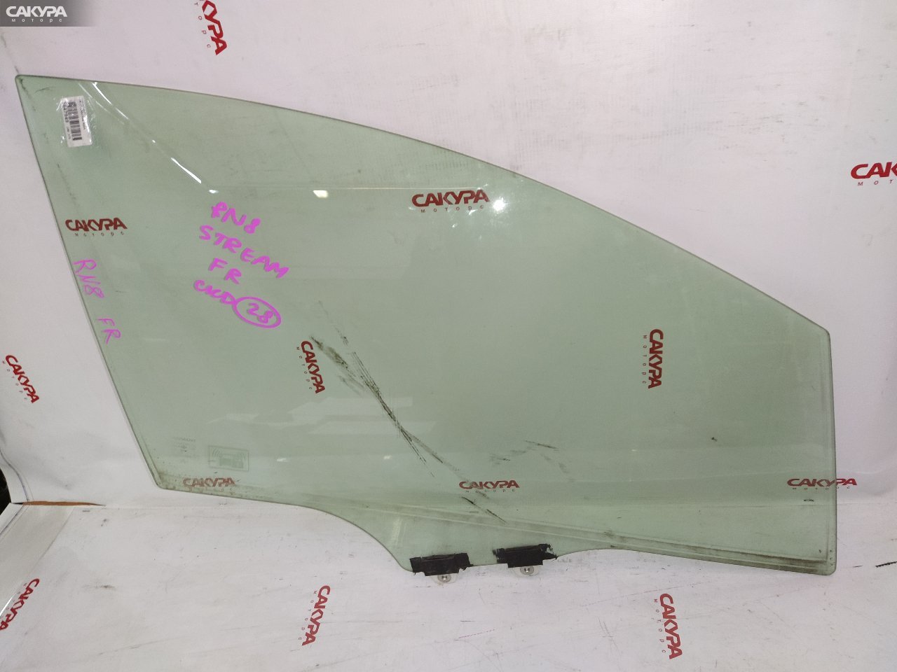 Стекло боковое переднее правое Honda Stream RN8 R20A: купить в Сакура Красноярск.
