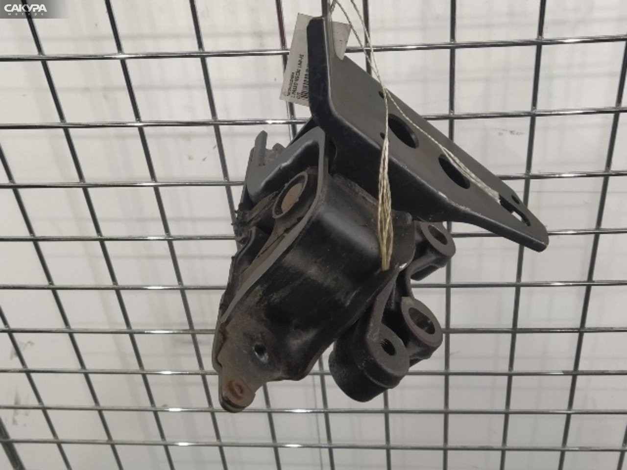 Подушка двигателя левая Toyota Passo NGC30 1NR-FE: купить в Сакура Красноярск.