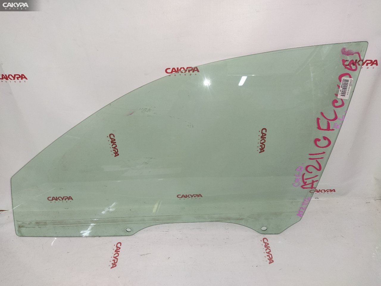 Стекло боковое переднее левое Toyota Caldina AT211G 7A-FE: купить в Сакура Красноярск.