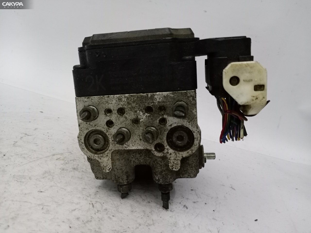 Блок ABS Toyota Harrier MCU30W 1MZ-FE: купить в Сакура Красноярск.