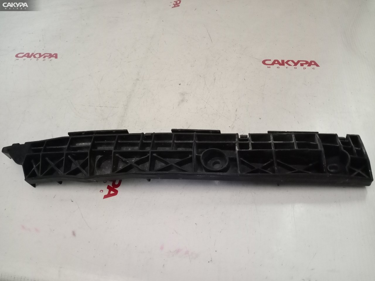 Кронштейн бампера задний левый Toyota Harrier MCU30W 1MZ-FE: купить в Сакура Красноярск.