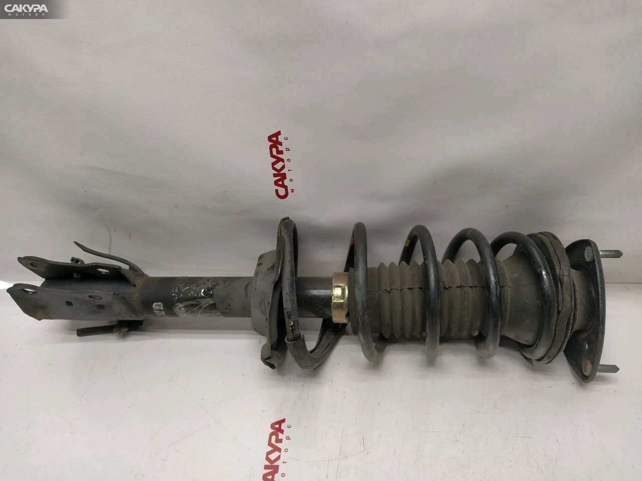 Стойка подвески передняя Toyota Vitz SCP13 2SZ-FE: купить в Сакура Красноярск.