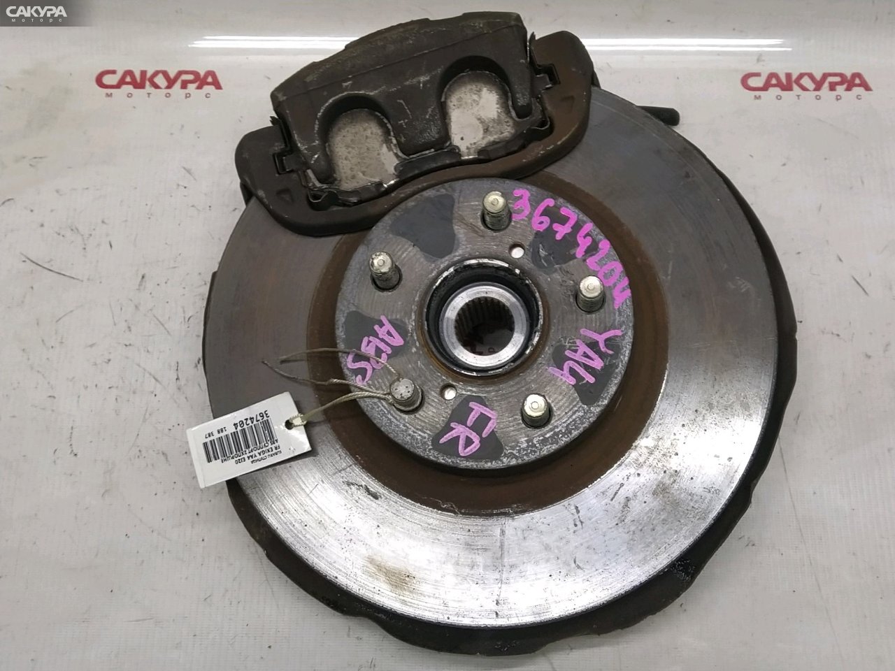 Ступица передняя правая Subaru Exiga YA4 EJ204: купить в Сакура Красноярск.