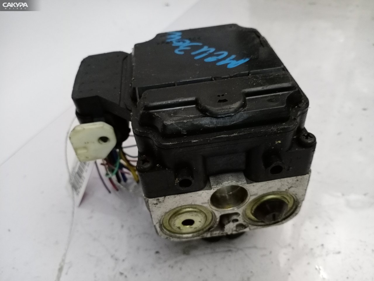 Блок ABS Toyota Harrier MCU30W 1MZ-FE: купить в Сакура Красноярск.