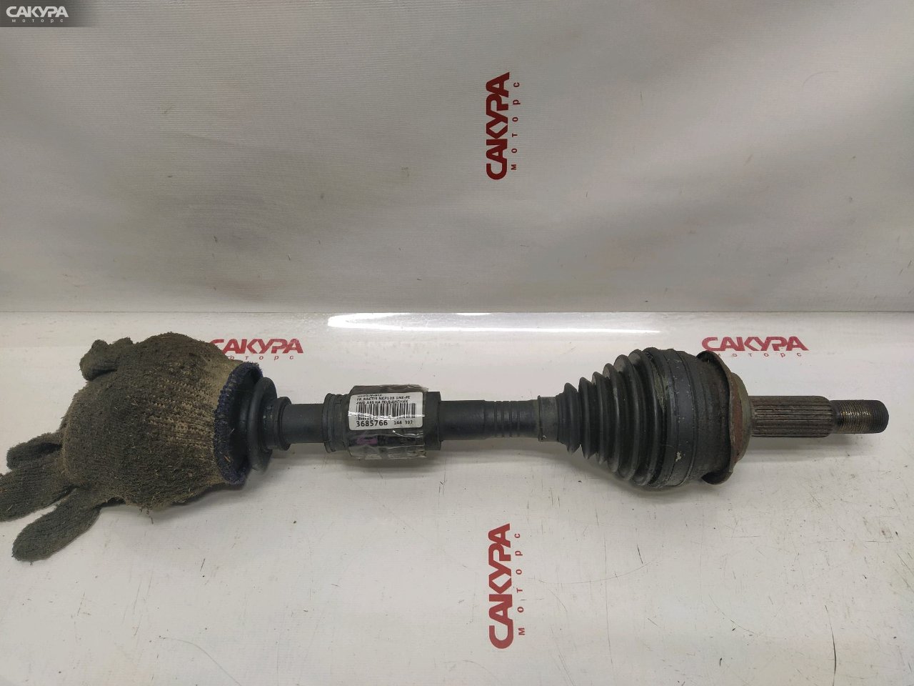 Привод передний правый Toyota Ractis NCP105 1NZ-FE: купить в Сакура Красноярск.