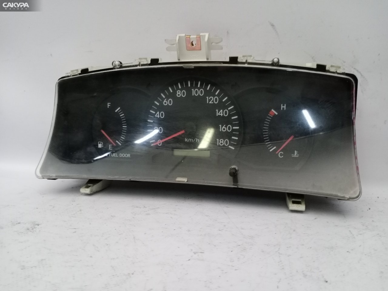 Панель приборов Toyota Corolla NZE120 2NZ-FE: купить в Сакура Красноярск.